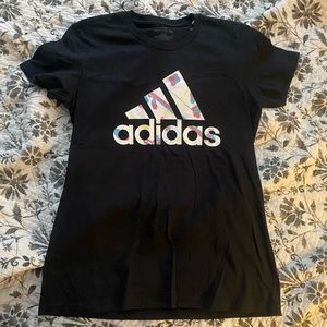 NWT Women’s Adidas Tee